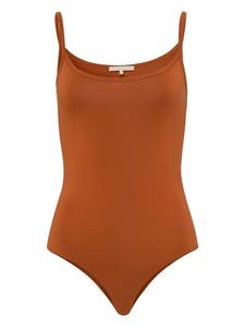 Les Lunes Боди без рукавов ARII на тонких бретелях, цвет охра