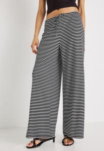 Брюки Gina Tricot STRIPED TROUSERS, Black/White/Black