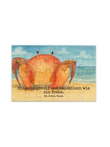 Mr. & Mrs. Panda Дизайн головоломки со знаком зодиака Рак и надписью белым цветом