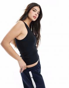 Топ-майка с бюстгальтером черного цвета Asos Design