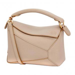 Сумка через плечо Mini Sand LOEWE из мягкой зернистой телячьей кожи