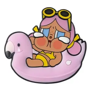 Фигурка Pop Mart CRYBABY Vacation Mode On Series Fridge Magnet 'Let's Surf'