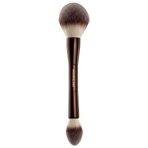 Кисть для пудры powder brush Hourglass, количество 1 шт.
