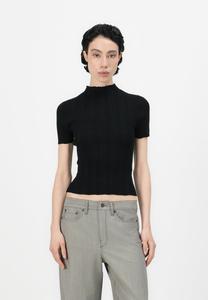 Базовая футболка SARPHAPILK HUGO, черный