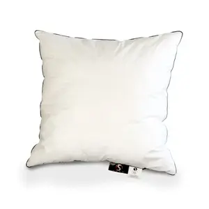 Подушка Stendebach синтетическая "Подушка S-Loft 80х15х80 см, цвет champagner