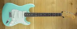 Fender Custom Shop 63 Strat Deluxe Closet Classic Surf Green CZ578622