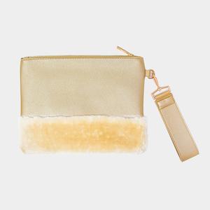 Сумка-клатч из натурального меха FASHNZFAB