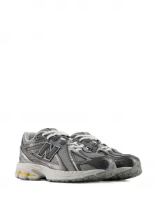 Кроссовки 1906 на шнуровке New Balance Kids, серый