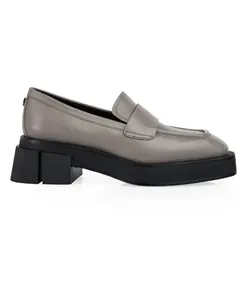 Кожаные туфли на платформе с массивным каблуком Marc Cain, серый