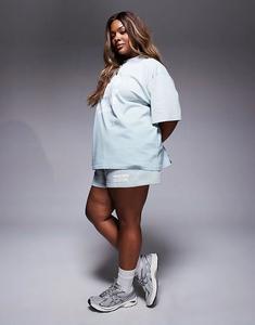 Короткие шорты Weekend Collective Curve Co-ord с принтом в виде сердечек цвета шалфей Asos Weekend Collective