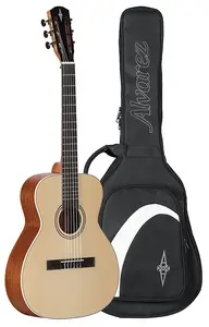 Классическая гитара Alvarez RS26 Regent School Series с чехлом, натуральный сатин