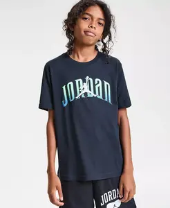 Футболка с принтом глобального логотипа Arch для мальчиков старшего возраста Jordan, черный