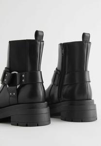 Ковбойские/байкерские ботинки по щиколотку CHUNKY Next, черный