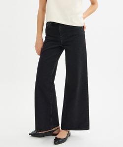 Черные джинсы с высокой посадкой