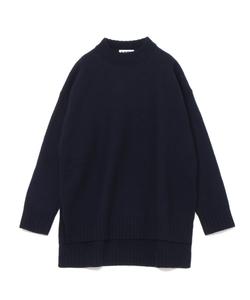 свитер с круглым вырезом