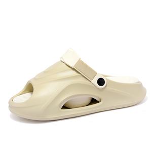 LEXON Пляжные сандалии мужские экрю, цвет Ecru