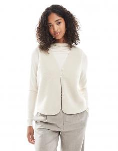 ONLY плюшевый жилет бежевого цвета