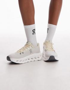 Кроссовки Cloudtilt на каждый день желтого цвета