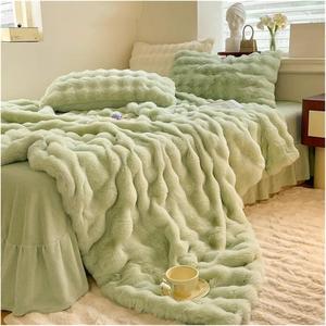 Zixmix Комплект постельного белья Super Fluffy из искусственного меха