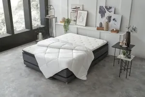 Постельное белье Yatas Одеяло из синтетического волокна "Corbell Siliconize Blanket", нормальное, (1 шт.), удобное и прочное качество Yatas Bedding  200х135 см, белый