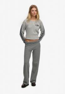 Superdry & Co Широкие брюки 'Athletic Essentials' в цвете Marine Blue