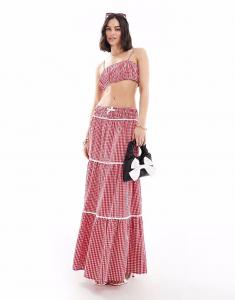 Эксклюзивный укороченный топ-комбинезон Frolic с квадратным вырезом и принтом «пузырь» в красную клетку The Frolic