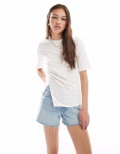 Футболка с корсетом Object и разрезом белого цвета