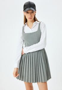 Повседневное платье MINI Koton, серый