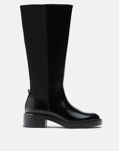 Ботинки Stradivarius Flat в конном стиле черного цвета