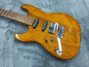 Schecter Traditional Van Nuys для левшей - блестящий натуральный ясень