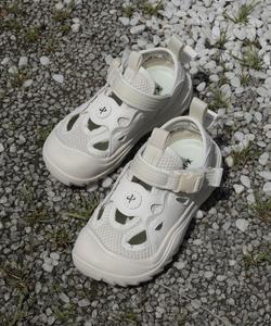 Дышащие кроссовки для детей