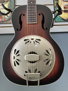 Gretsch G9240 Alligator с круглой шейкой, резонатор из махагони 2023 - Sunburst