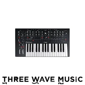 Moog Messenger - монофонический аналоговый синтезатор [Three Wave Music]