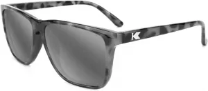 Поляризованные легкие солнцезащитные очки Knockaround Fast Lanes для мужчин и женщин - защита от УФ-излучения UV400, Granite Tortoise Shell / Silver Smoke