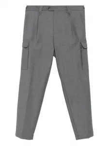Плиссированные брюки с накладными карманами Myths, серый