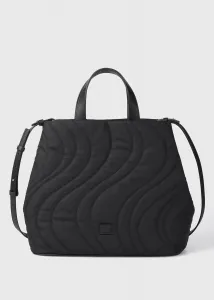 Стеганая сумка-тоут с вихревым узором, которую можно использовать как одно целое.