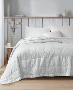 Одеяло Cambria Oversized с наполнителем из искусственного пуха и атласной отделкой, размер Full/Queen Madison Park, серый