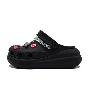 Crocs Классические бесшумные клоги в клетку с бантом унисекс черные, цвет Black