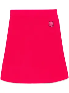 Короткая юбка в рубчик с нашивкой Maison Kitsuné, розовый
