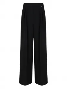 Брюки свободного кроя с плиссированной передней частью Nissa, черный