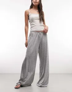Широкие драпированные брюки Weekday в серую меланжевую полоску