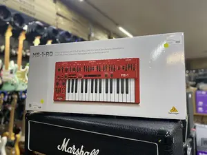 Аналоговый синтезатор Behringer MS-1 / MS-101 2019 - настоящее время - красный