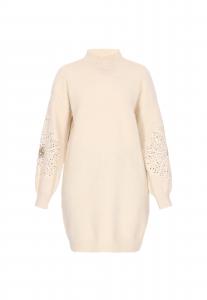 IZIA Вязаное платье в бежевом цвете