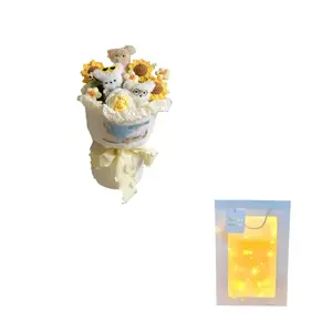 Плюшевая кукла Twisted Stick Sunflower Puppy Bouquet высотой 35 см MIC RABBIT