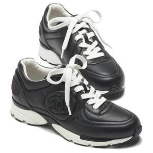 Низкие повседневные туфли женские черно-серые CHANEL, темно-серый