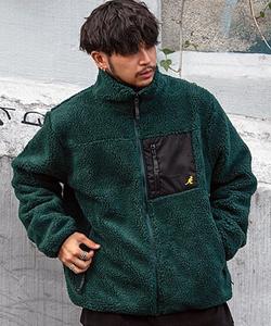 Куртка-боа с вышитым логотипом KANGOL, высоким воротником, застежкой-молнией и длинными рукавами.