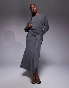 Платье-блузон макси с длинными рукавами, разрезом на горловине и завязкой спереди ASOS DESIGN, антрацитового цвета