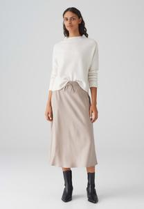 Джемпер Opus, белый