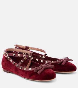 Бархатные балетки Rockstud Valentino Garavani, цвет cerise