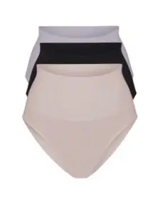 Комплект из 3 трусиков Essential Mindd, черный